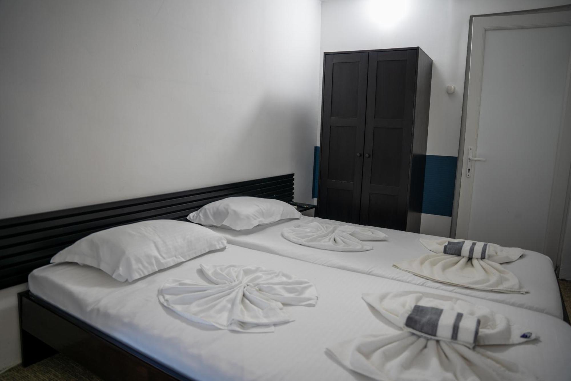 Complex Vraja Marii Costinesti Hotel Kültér fotó